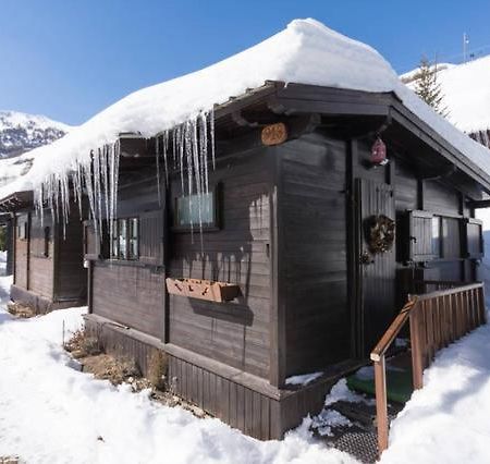 Вілла Lo Chalet Dello Sciatore Borgata Sestriere Екстер'єр фото