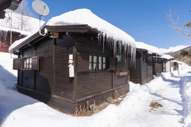 Вілла Lo Chalet Dello Sciatore Borgata Sestriere Екстер'єр фото
